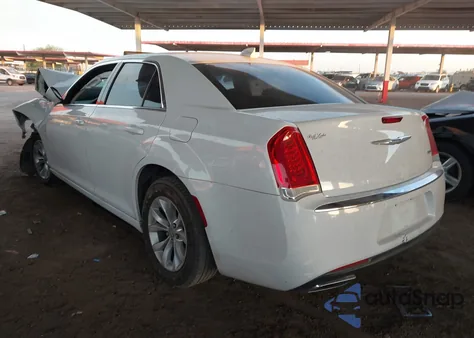 2015 Chrysler 300 Limited from USA, damaged, VIN 2C3CCAAG2FH932022